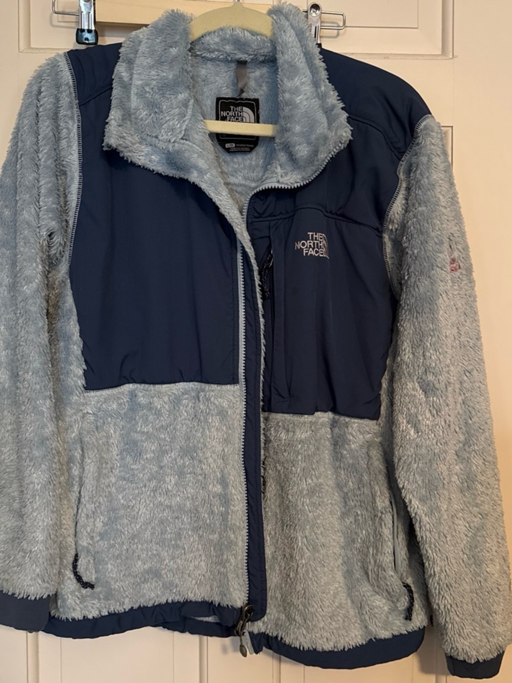 The North Face Women's Light Blue and Navy Teddy Fleece Jacket